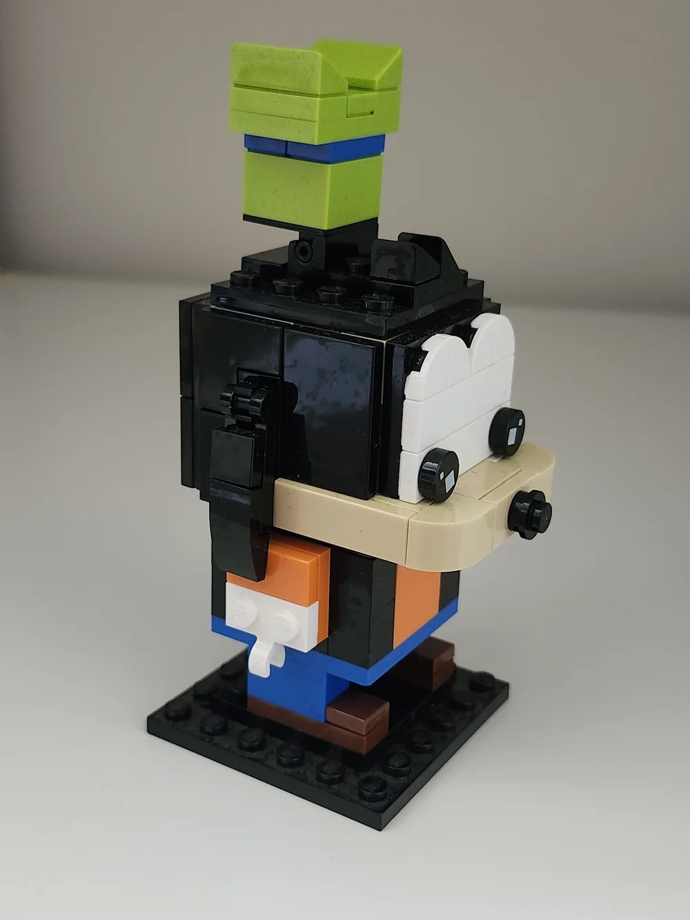 Rare Retired (2021) LEGO BrickHeadz Goofy -  Complete - Fast Shipping